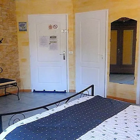 فندق مبيت وإفطار Domaine De Ji 3*