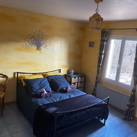 Domaine De Ji Bed & Breakfast 3*